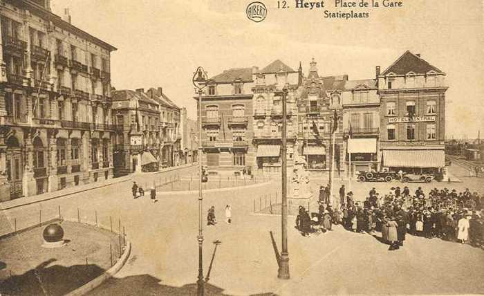Heyst - Place de la Gare - Statieplaats