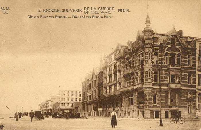 Knocke, Souvenir de la Guerre 1914-18 - Digue et Place Van Bunnen