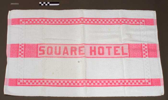 Handdoek - Square Hotel