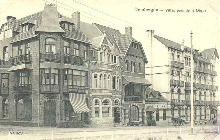 Duinbergen, Villas près de la Digue