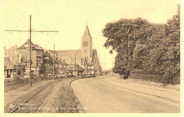 Duinbergen, Route Royale et l'Eglise de la Très Sainte Famille