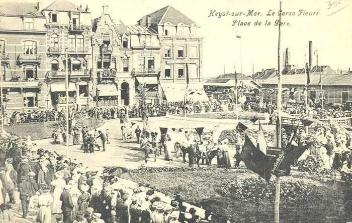 Heyst-sur-Mer - Le Corso Fleuri - Place de la Gare