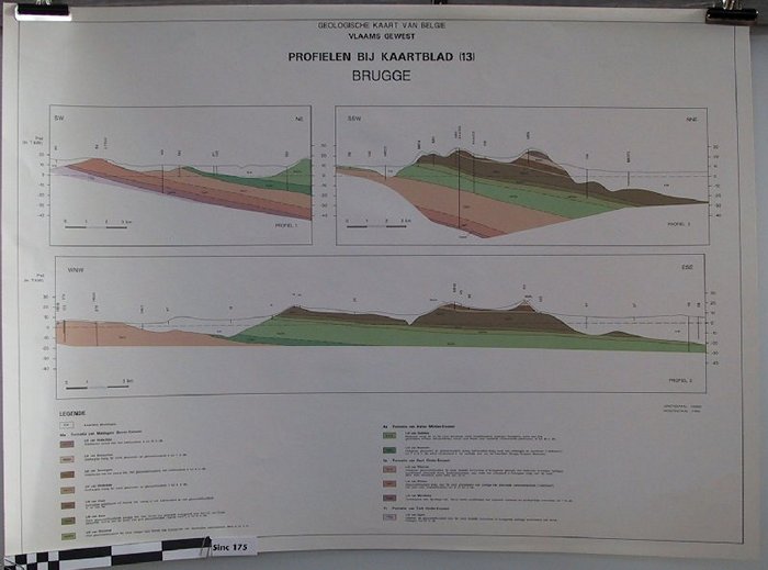 Geologische kaart van België, Vlaams Gewest. Profielen bij kaartblad (13) Brugge