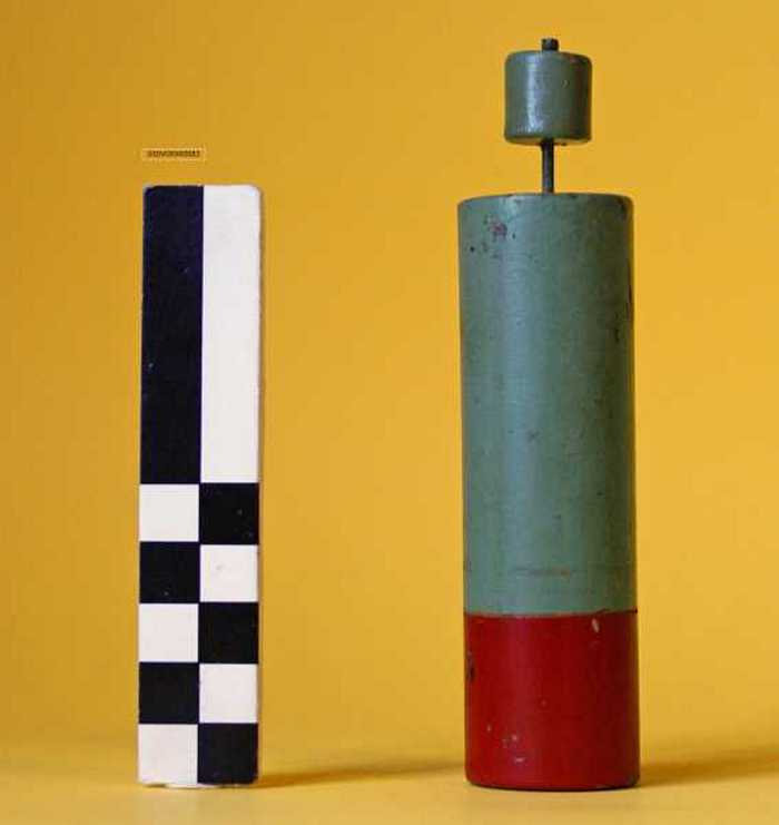 Miniatuur van boei, lateraal stelsel, werd gebruikt onder Belgische kust en Groot-Brittannië.