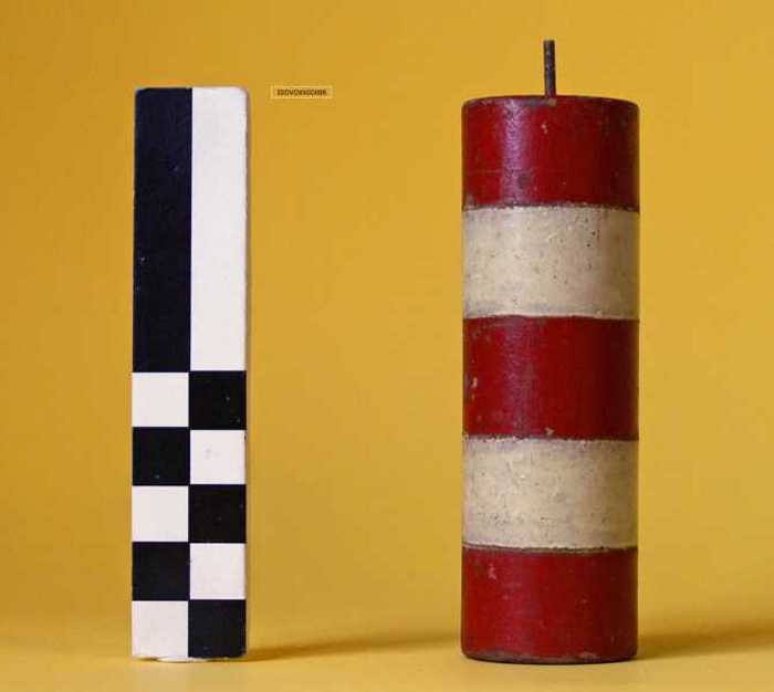Miniatuur van boei, lateraal stelsel, werd gebruikt onder Belgische-, Nederlandse kust en Groot-Brittannië.
