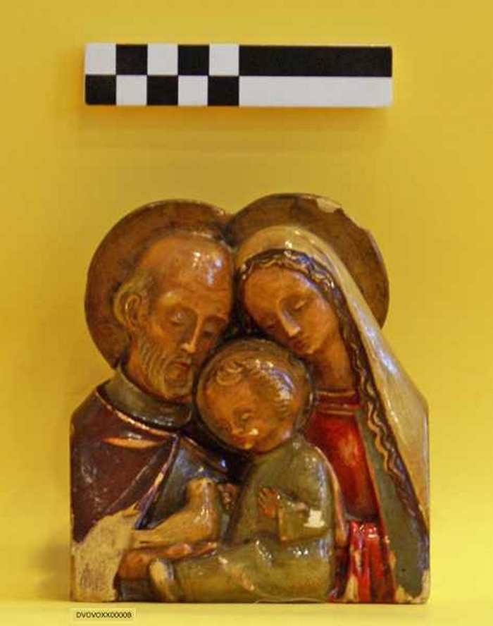 Borstbeeld van Maria en Jozef samen met kindje Jezus