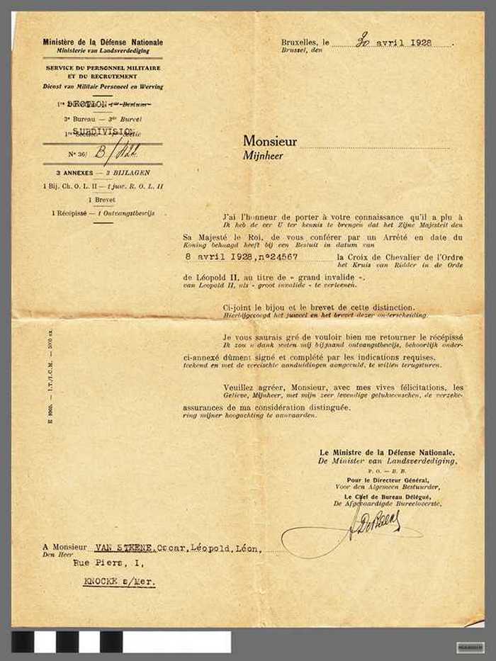 Brief van het Ministerie van Landsverdediging - Toekenning het kruis van Ridder in de Orde van Leopold II aan Van Steene Oscar, Léopold, Léon