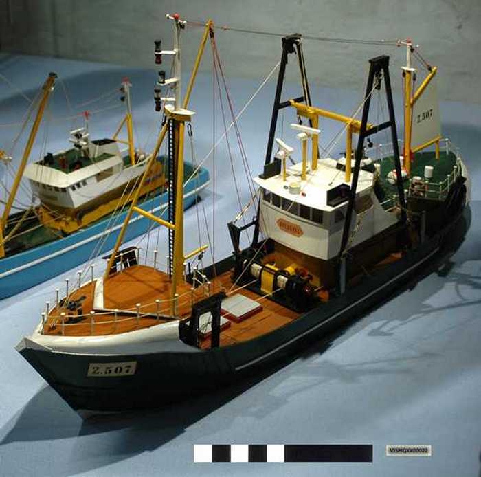 Visservaartuig - Bokkentreiler: Breughel - Z.507