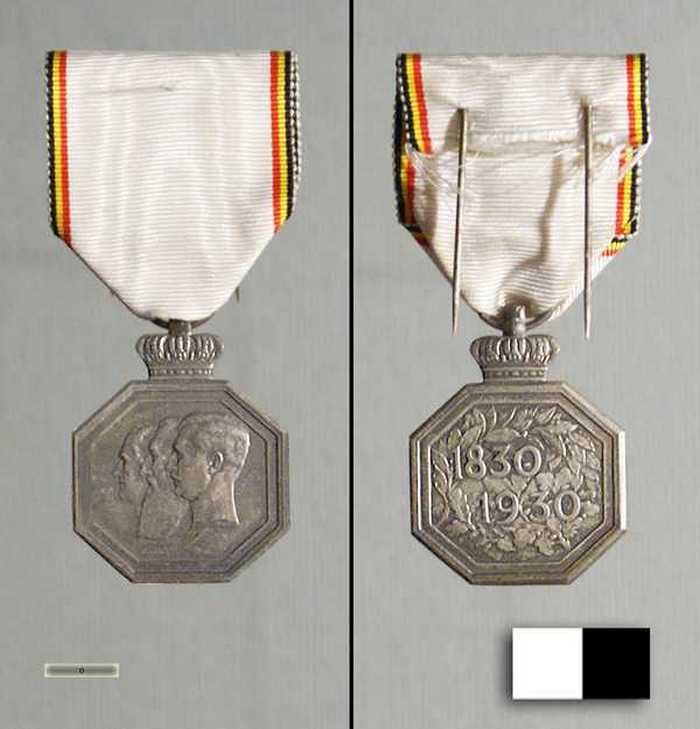 Medaille 100 jaar onafhankelijkheid van België
